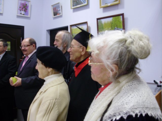 Вручение звания академика РАН В.Д.Бернадскому, автору портрета